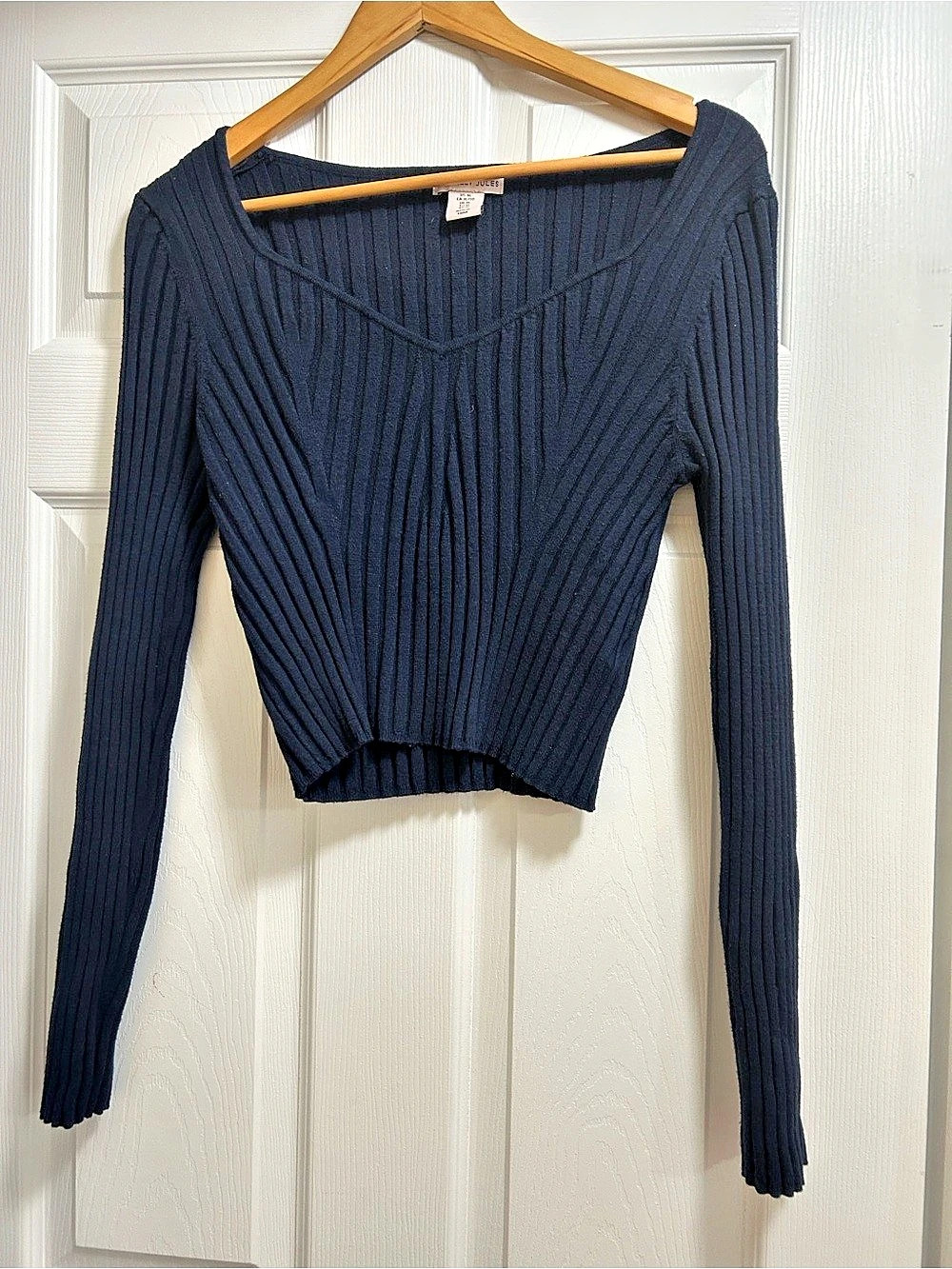 Sincerely Jules Ribbed V-Neck Navy Sweater